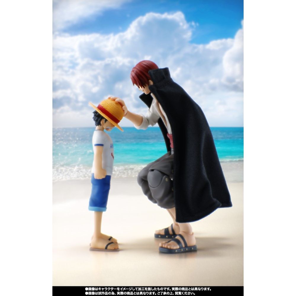 PREORDER Bandai S.H.Figuarts One Piece Shanks x Childhood Luffy